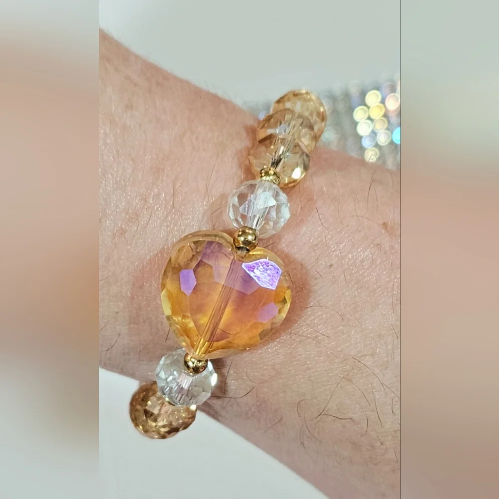 Nordstrom Sparkly Crystal Champagne Heart‎ Bracelet NWOT